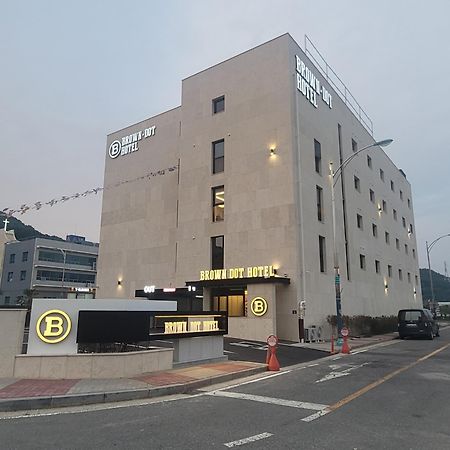 Mokpo Brown Dot Hotel Namak Exterior foto