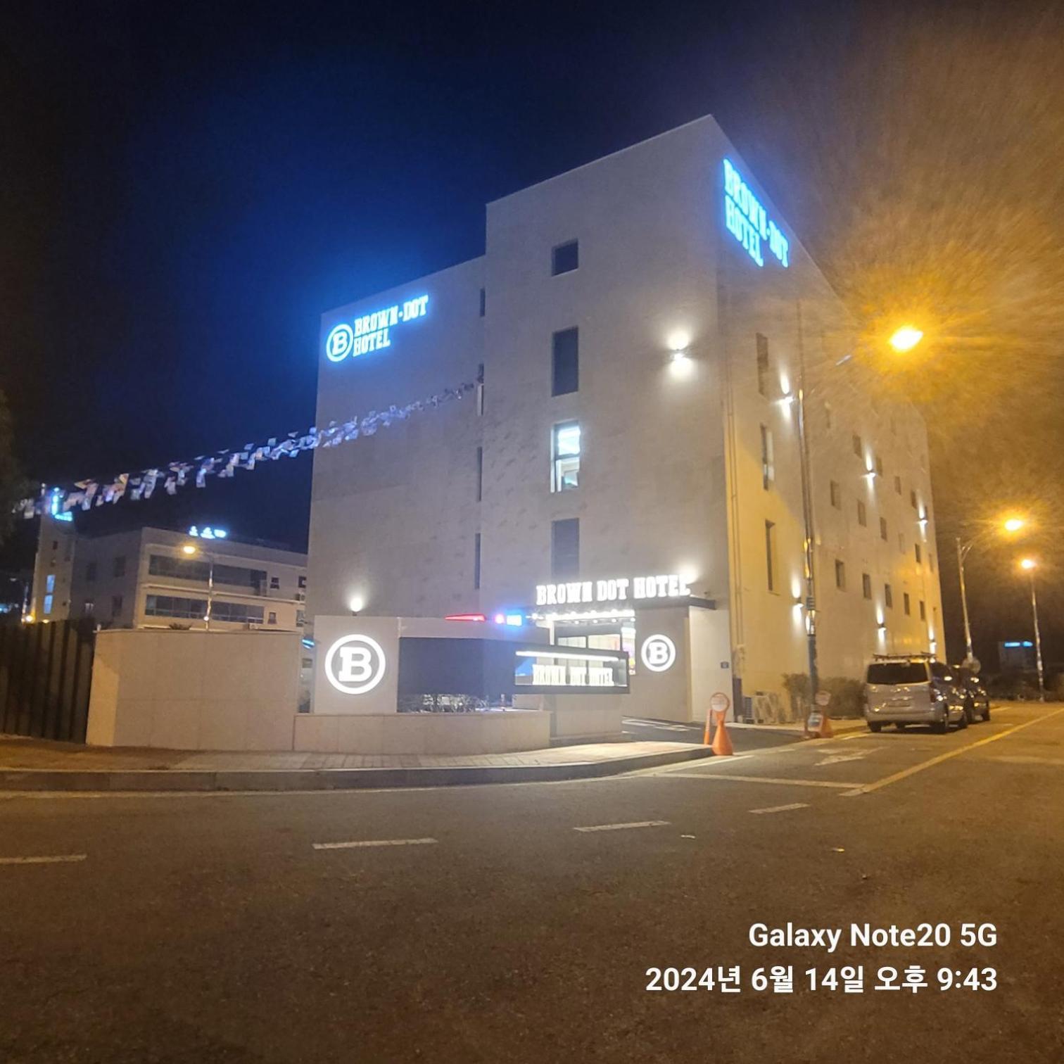 Mokpo Brown Dot Hotel Namak Exterior foto